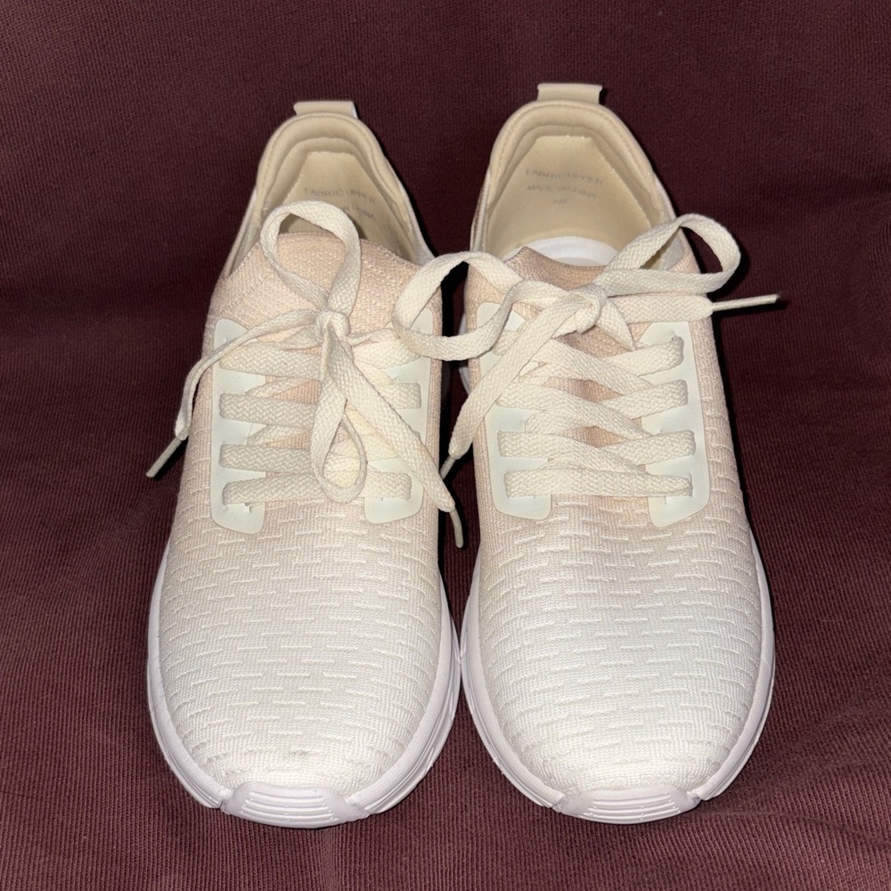 Urban Sport by J/SLIDES Cream Knit Sneakers - NEW (No BoX)